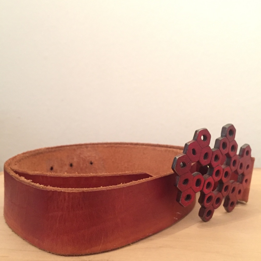 🍊 Bolt Belt